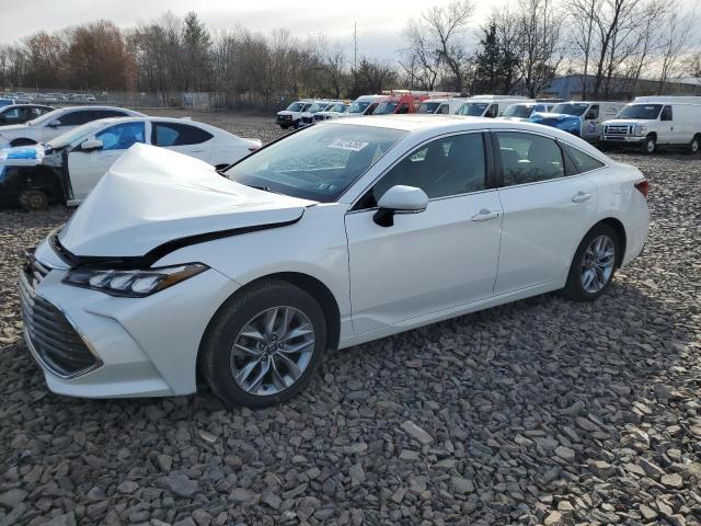 2019 TOYOTA AVALON XLE, 