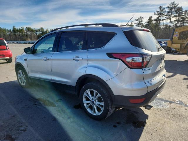 1FMCU9GD7JUA32402 - 2018 FORD ESCAPE SE Сріблястий фото 2