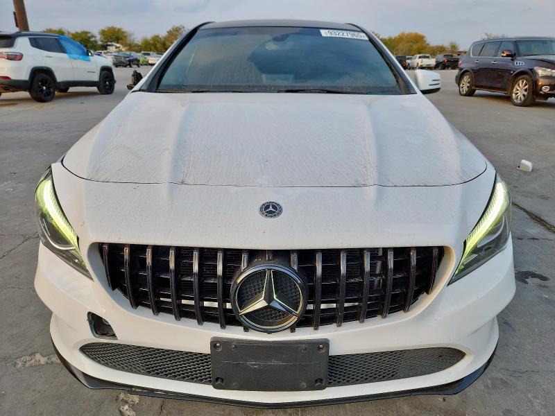 WDDSJ4GB5KN765429 - 2019 MERCEDES-BENZ CLA 250 4MATIC WHITE photo 5