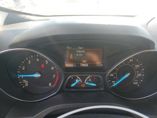 1FMCU9GD9KUB09692 - 2019 FORD ESCAPE SE Srebrny zdjęcie 9