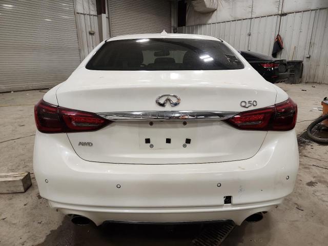 JN1EV7AR0JM438883 - 2018 INFINITI Q50 LUXE WHITE photo 6
