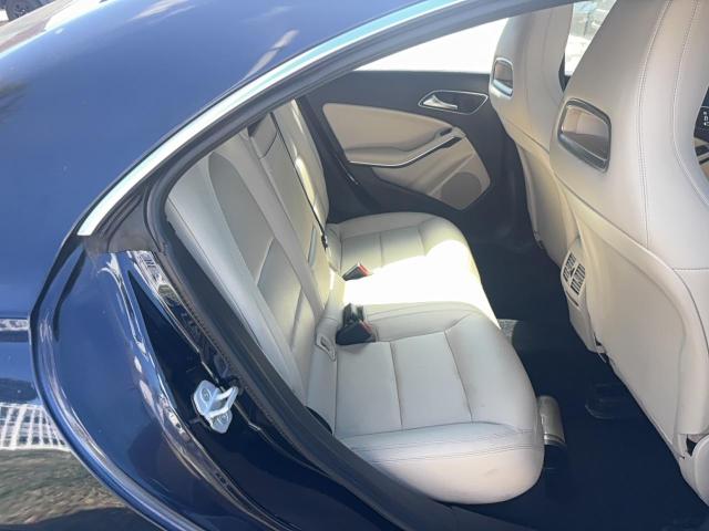 WDDSJ4GB8JN552327 - 2018 MERCEDES-BENZ CLA 250 4MATIC BLUE photo 6