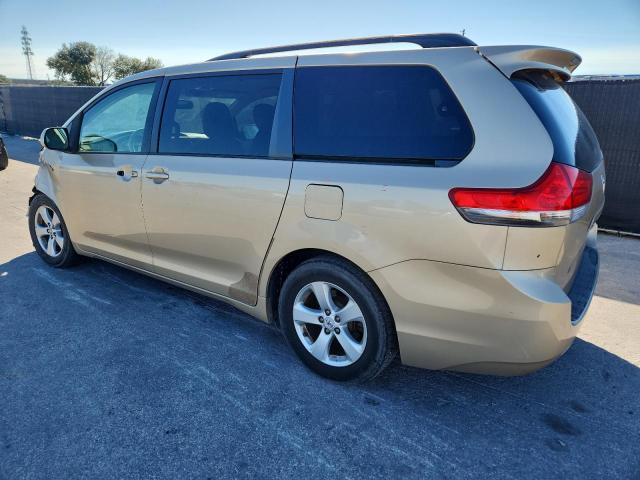 5TDKK3DCXCS200183 - 2012 TOYOTA SIENNA LE 金色 照片 2