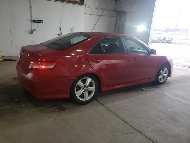4T1BF3EK0AU506761 - 2010 TOYOTA CAMRY BASE Czerwony zdjęcie 3