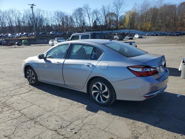 1HGCR2F87HA074213 - 2017 HONDA ACCORD EXL SILVER photo 2