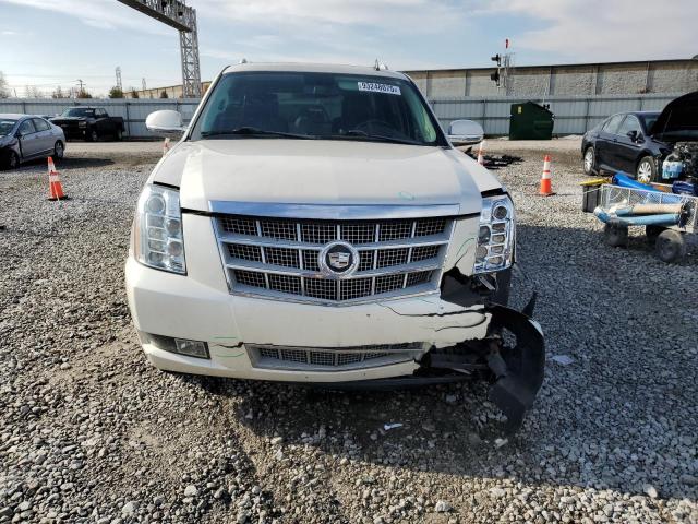 1GYS4KEF4BR162177 - 2011 CADILLAC ESCALADE ESV PLATINUM თეთრი ფოტო 5