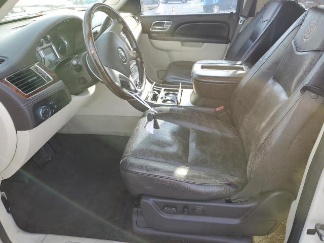 1GYS4KEF4BR162177 - 2011 CADILLAC ESCALADE ESV PLATINUM თეთრი ფოტო 7