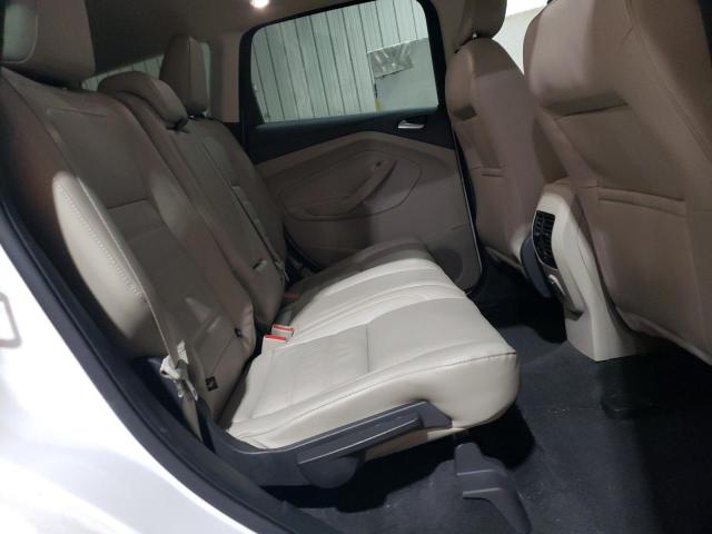 1FMCU9HD0JUA78300 - 2018 FORD ESCAPE SEL Blanc photo 11