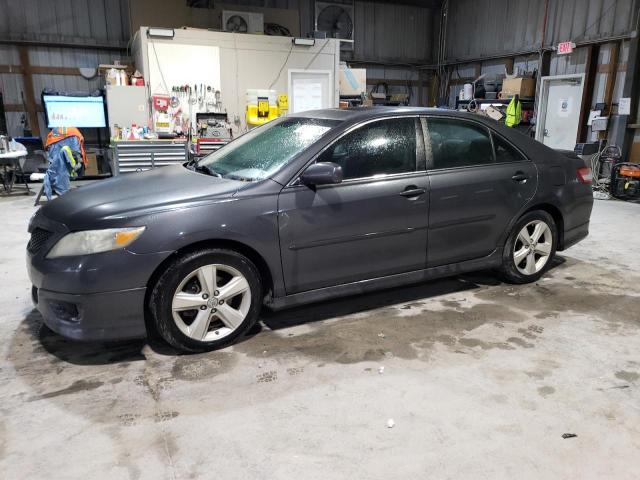 4T1BF3EK1BU216031 - 2011 TOYOTA CAMRY BASE GRAY photo 1