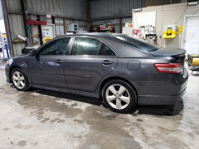 4T1BF3EK1BU216031 - 2011 TOYOTA CAMRY BASE GRAY photo 2