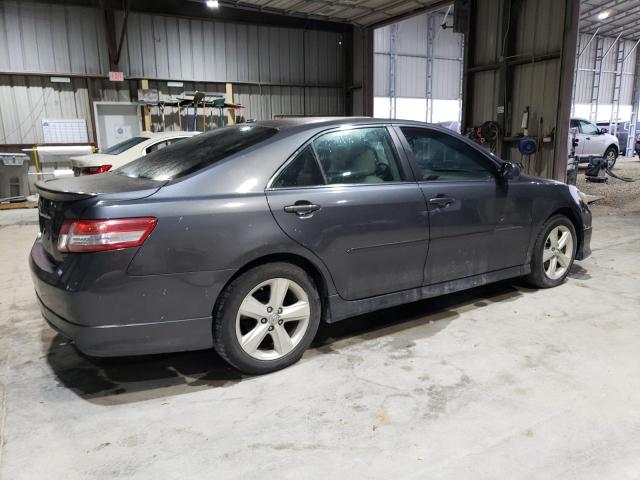 4T1BF3EK1BU216031 - 2011 TOYOTA CAMRY BASE GRAY photo 3