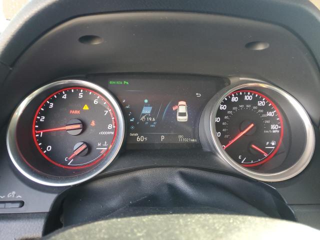 4T1BZ1HK6JU007986 - 2018 TOYOTA CAMRY XSE WHITE photo 9