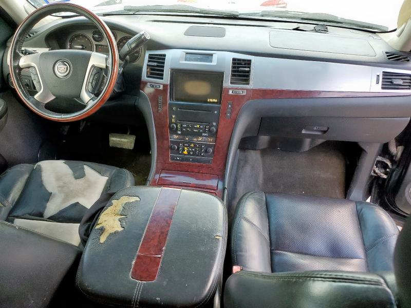 1GYFK63857R133698 - 2007 CADILLAC ESCALADE LUXURY 黑色 照片 8