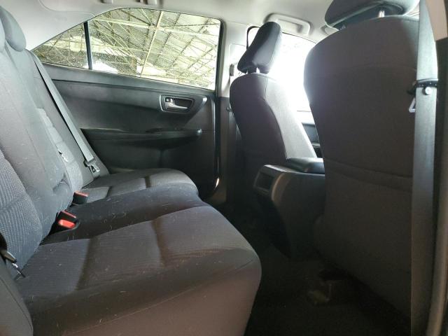 4T1BF1FK1HU433896 - 2017 TOYOTA CAMRY LE WHITE photo 10