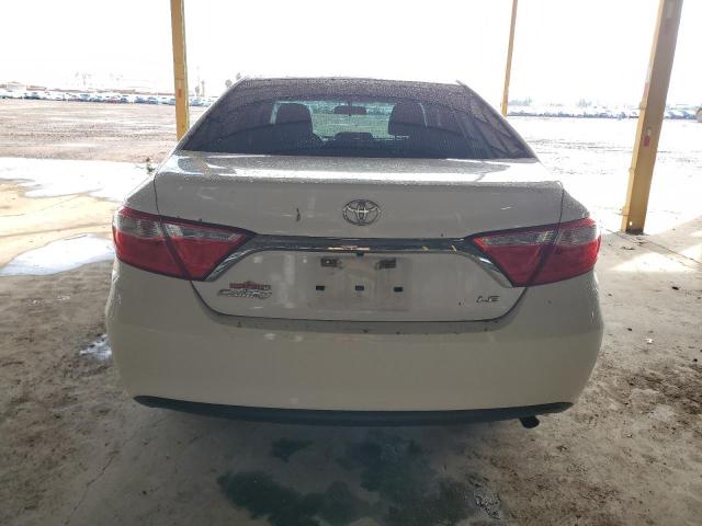 4T1BF1FK1HU433896 - 2017 TOYOTA CAMRY LE WHITE photo 6