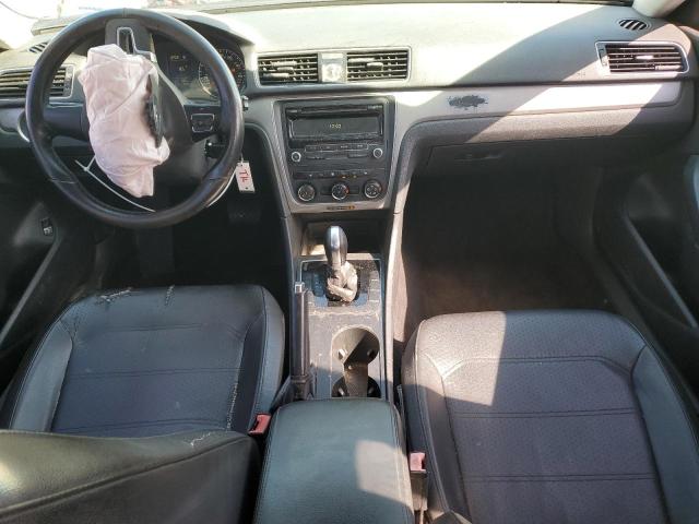 1VWAS7A32FC021405 - 2015 VOLKSWAGEN PASSAT S GOLD photo 8