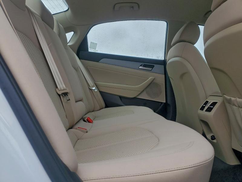 5NPE34AF9KH734536 - 2019 HYUNDAI SONATA LIMITED أبيض صورة 10