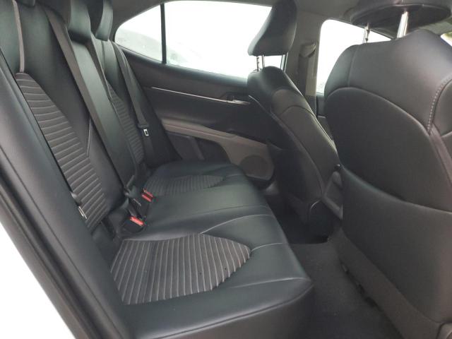 4T1G11AK5RU198805 - 2024 TOYOTA CAMRY SE NIGHT SHADE WHITE photo 10