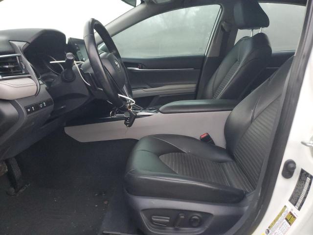 4T1G11AK5RU198805 - 2024 TOYOTA CAMRY SE NIGHT SHADE WHITE photo 7