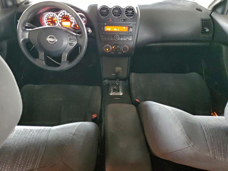 1N4AL2AP9AN423964 - 2010 NISSAN ALTIMA BASE SILVER photo 8