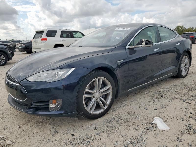 2014 TESLA MODEL S, 