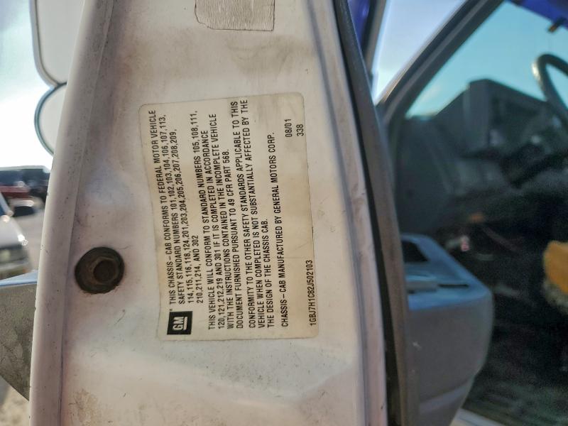 1GBJ7H1C82J502103 - 2002 CHEVROLET C-SERIES C7H042 WHITE photo 12