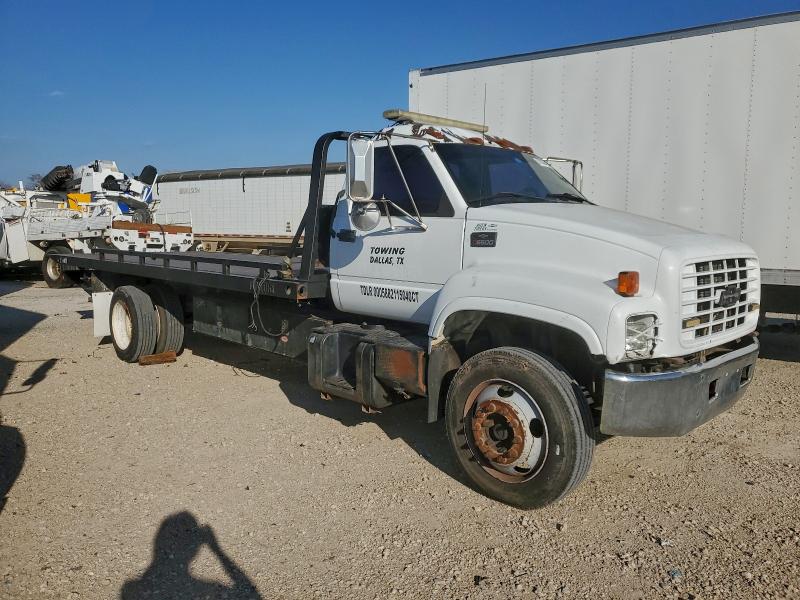 1GBJ7H1C82J502103 - 2002 CHEVROLET C-SERIES C7H042 WHITE photo 4