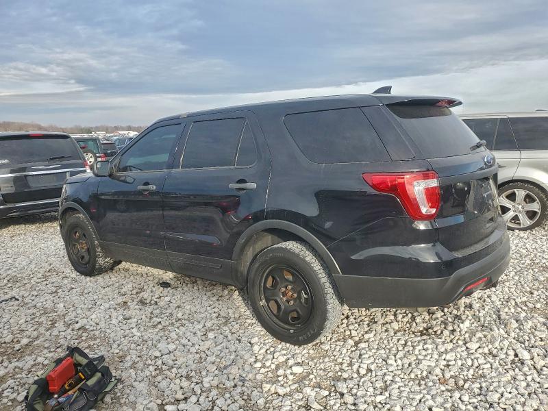 1FM5K8AR1HGA17299 - 2017 FORD EXPLORER POLICE INTERCEPTOR أسود صورة 2