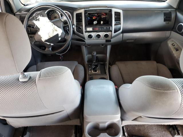 5TELU42N47Z370928 - 2007 TOYOTA TACOMA DOUBLE CAB ვერცხლისფერი ფოტო 8