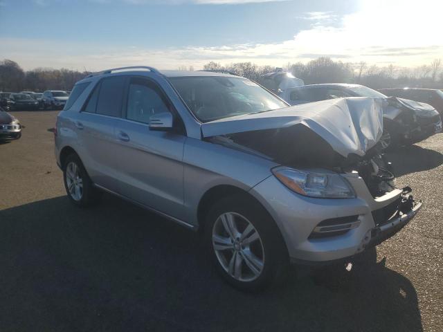 4JGDA5HB9EA347891 - 2014 MERCEDES-BENZ ML 350 4MATIC SILVER photo 4