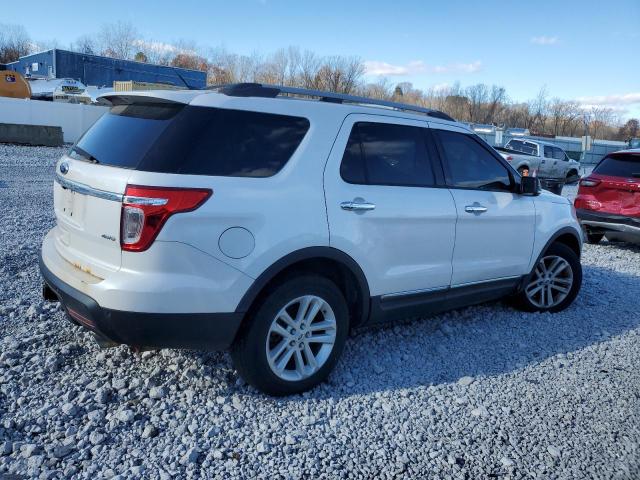 1FMHK8D8XCGA49001 - 2012 FORD EXPLORER XLT WHITE photo 3