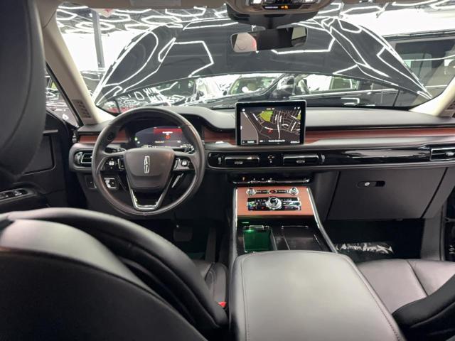 5LM5J7WC7RGL00595 - 2024 LINCOLN AVIATOR RESERVE შავი ფოტო 9