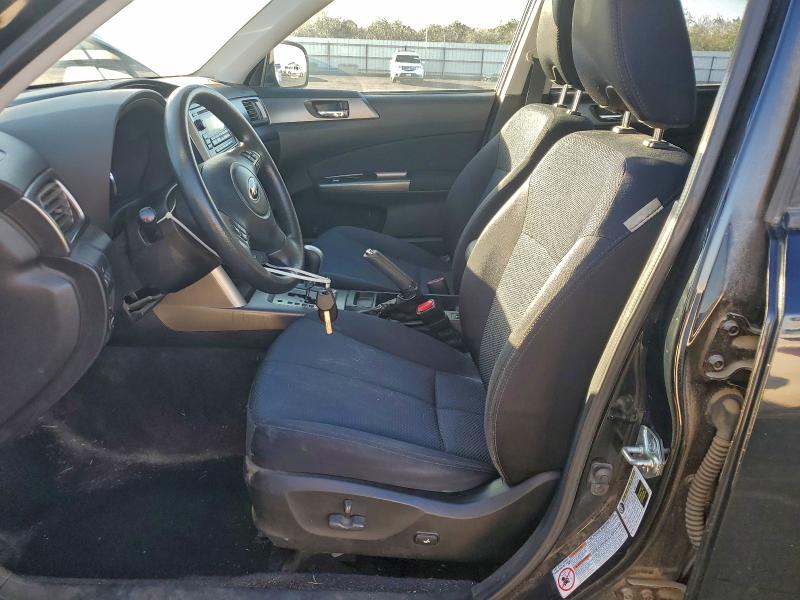 JF2SHADC6BH774707 - 2011 SUBARU FORESTER 2.5X PREMIUM 黑色 照片 7