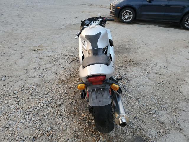 SMT600FS53J180577 - 2003 TRIUMPH MOTORCYCLE SPRINT ST SILVER photo 4