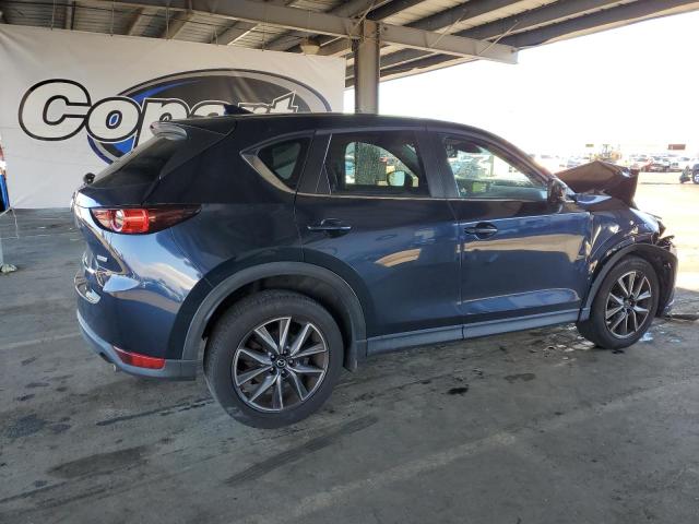 JM3KFACM1J1320846 - 2018 MAZDA CX-5 TOURING BLUE photo 3