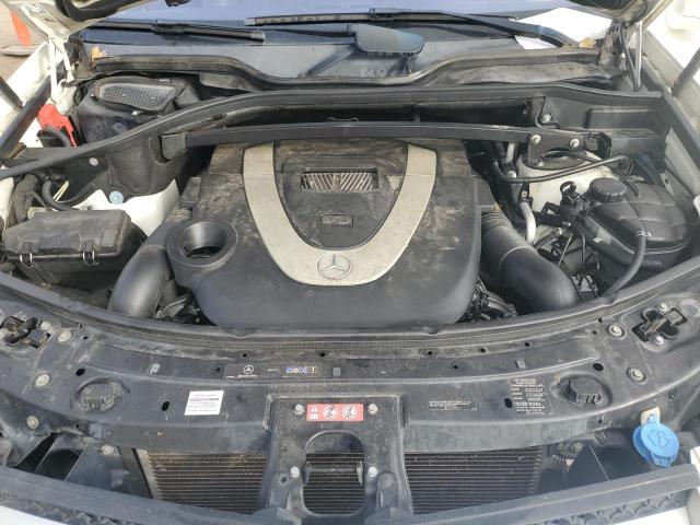 4JGBF7BE0CA767267 - 2012 MERCEDES-BENZ GL 450 4MATIC WHITE photo 11