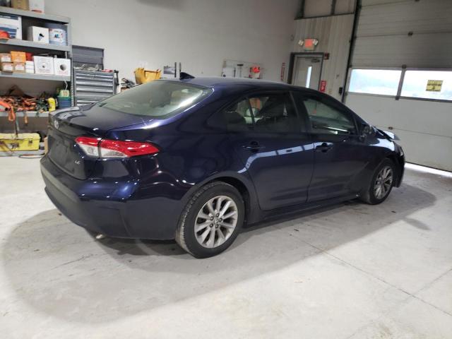 JTDHPRAE5LJ037783 - 2020 TOYOTA COROLLA LE BLUE photo 3