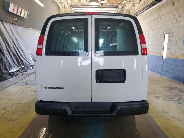 1GCWGAFG6K1265356 - 2019 CHEVROLET EXPRESS G2 Weiß Foto 6