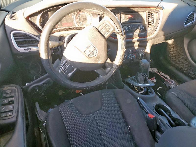 1C3CDFAA3GD750155 - 2016 DODGE DART SE 白色 照片 8