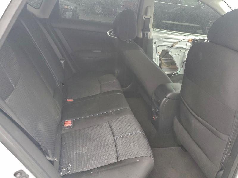 3N1AB7AP1KY272510 - 2019 NISSAN SENTRA S WHITE photo 10