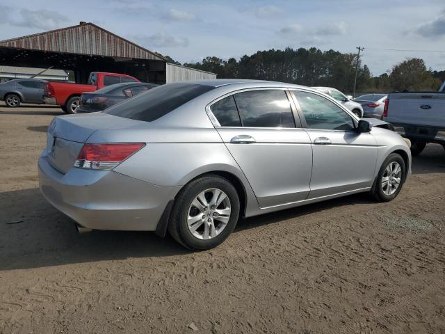 1HGCP2F43AA035076 - 2010 HONDA ACCORD LXP SILVER photo 3