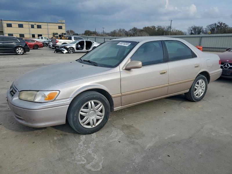 2000 TOYOTA CAMRY CE, 
