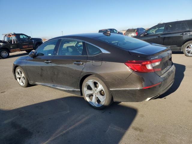 1HGCV1F95JA187419 - 2018 HONDA ACCORD TOURING بني صورة 2