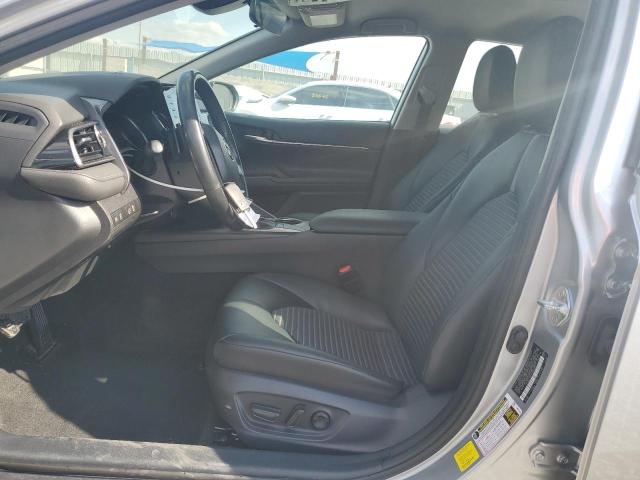 4T1G11AK4RU849826 - 2024 TOYOTA CAMRY SE NIGHT SHADE SILVER photo 7