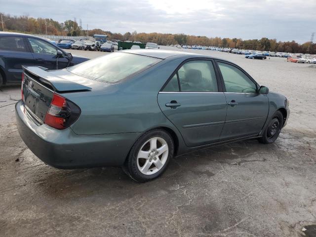 4T1BF30K52U539571 - 2002 TOYOTA CAMRY LE GREEN photo 3