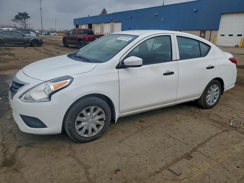 2017 NISSAN VERSA S, 
