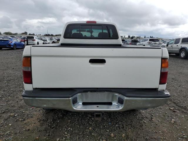 4TAWN72N4YZ612413 - 2000 TOYOTA TACOMA XTRACAB WHITE photo 6