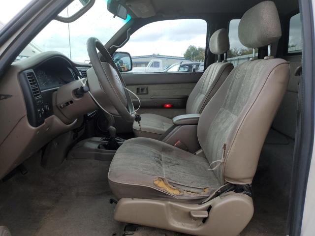 4TAWN72N4YZ612413 - 2000 TOYOTA TACOMA XTRACAB WHITE photo 7