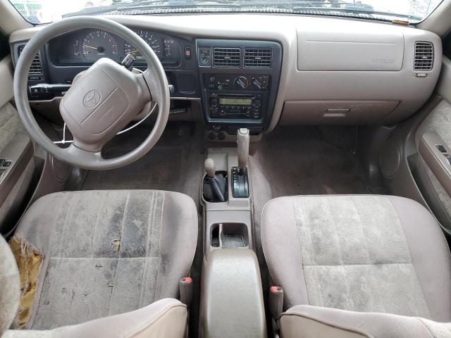 4TAWN72N4YZ612413 - 2000 TOYOTA TACOMA XTRACAB WHITE photo 8