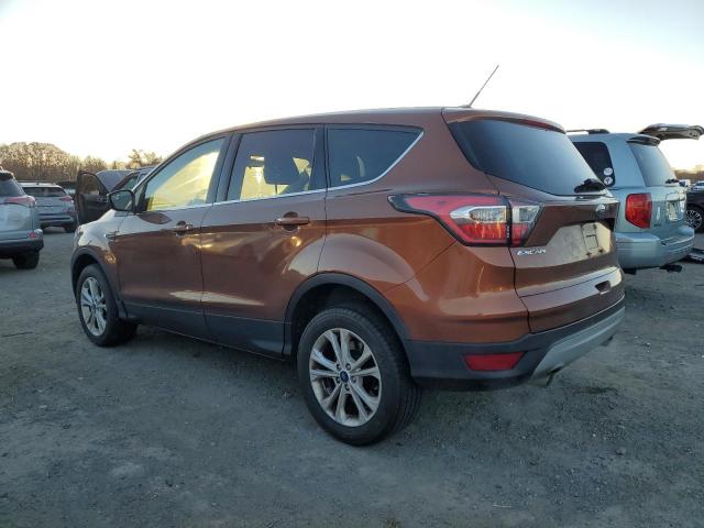 1FMCU9GD3HUA97743 - 2017 FORD ESCAPE SE RED photo 2